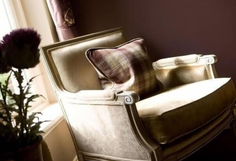 호텔 Loch Ness Lodge