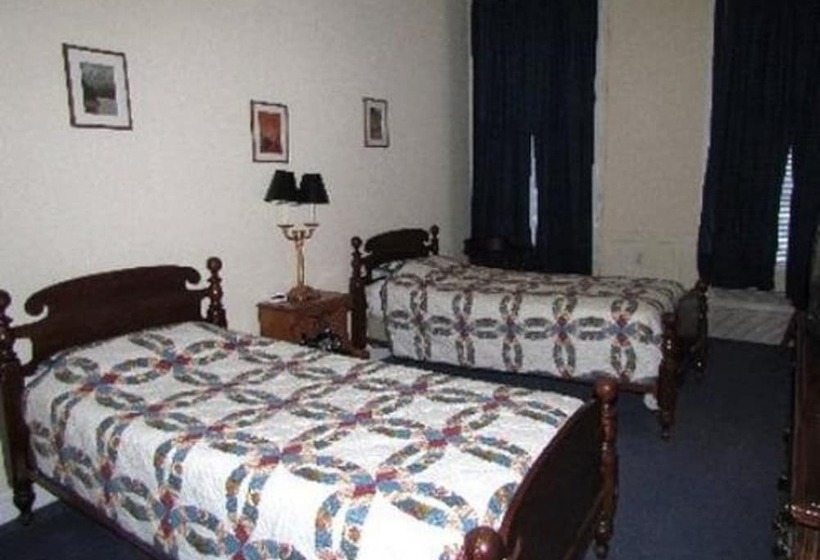 호텔 Macarthur Inn