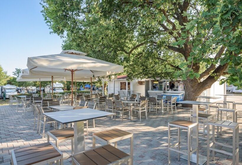 호텔 Maistra Camping Polari Pitches