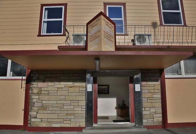 בית מלון כפרי Masonic