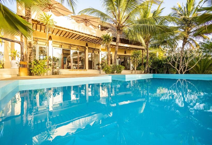 בית מלון כפרי Milele Villas