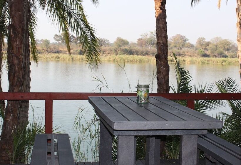 酒店 Ndhovu Safari Lodge   Campground