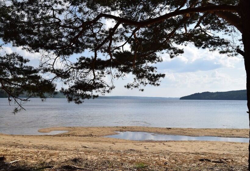 فندق Lygnerns Pensionat & Konferens