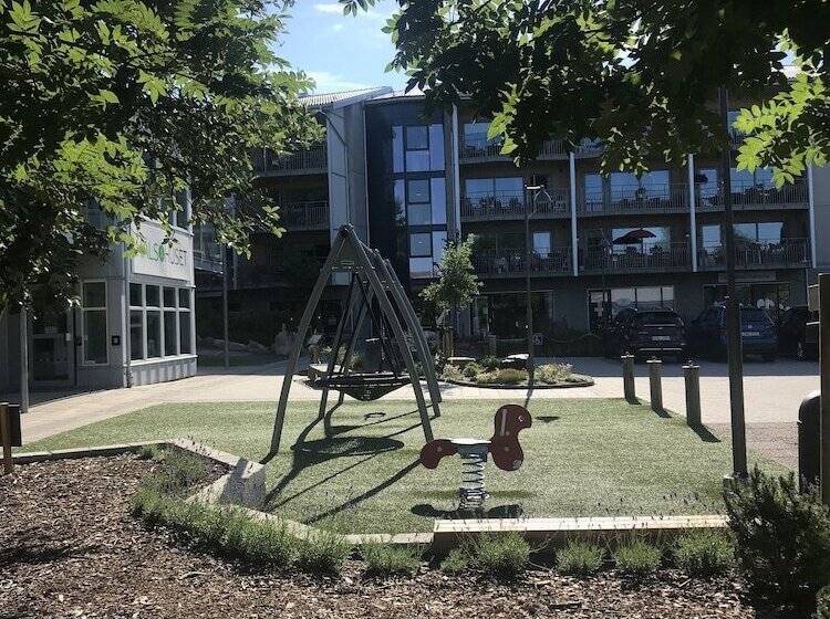 فندق Lygnerns Pensionat & Konferens