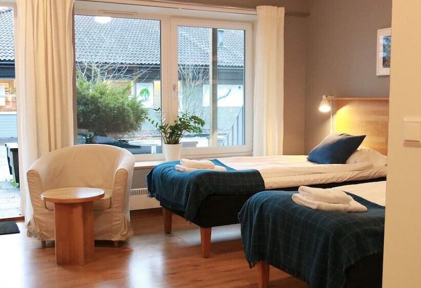 فندق Lygnerns Pensionat & Konferens