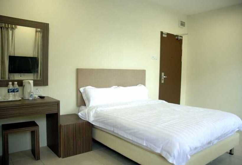 בית מלון כפרי Petanak Lodge