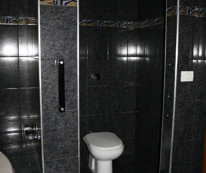 בית מלון כפרי Pousada Italia