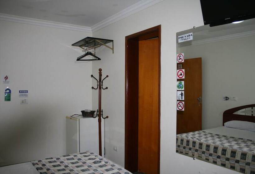 בית מלון כפרי Pousada Italia