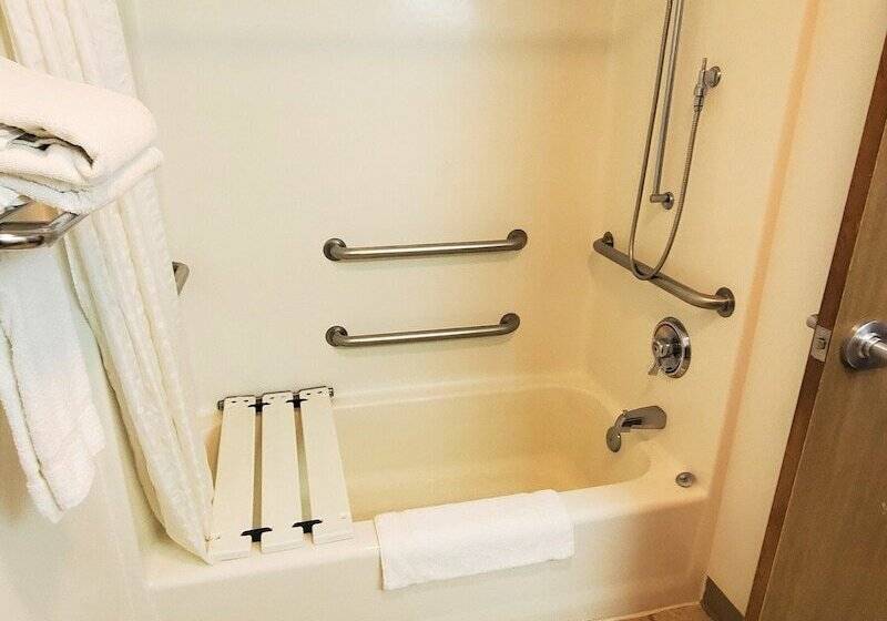 فندق Quality Inn & Suites