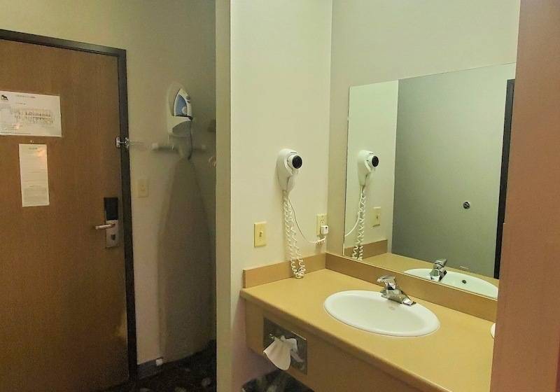 فندق Quality Inn & Suites