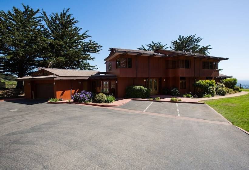 ホテル Ragged Point Inn And Resort