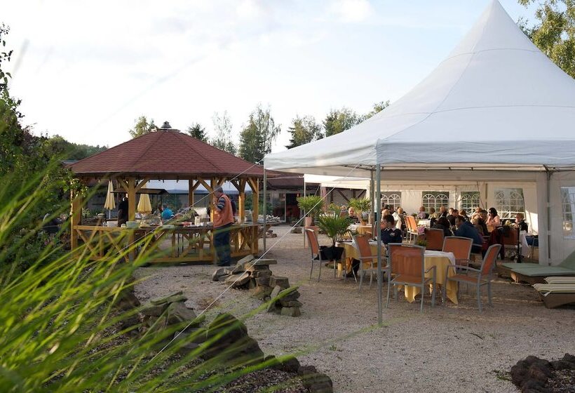 בית מלון כפרי Restaurant Landhaus Sonnenhof