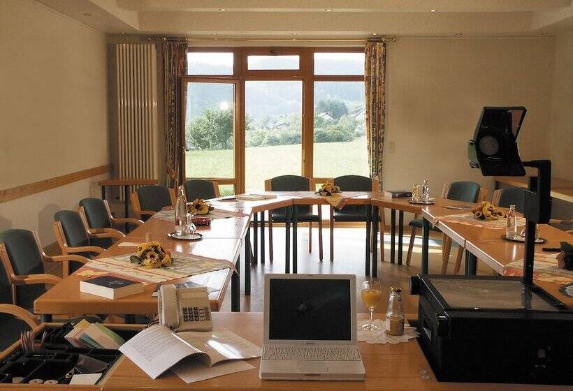 בית מלון כפרי Restaurant Landhaus Sonnenhof