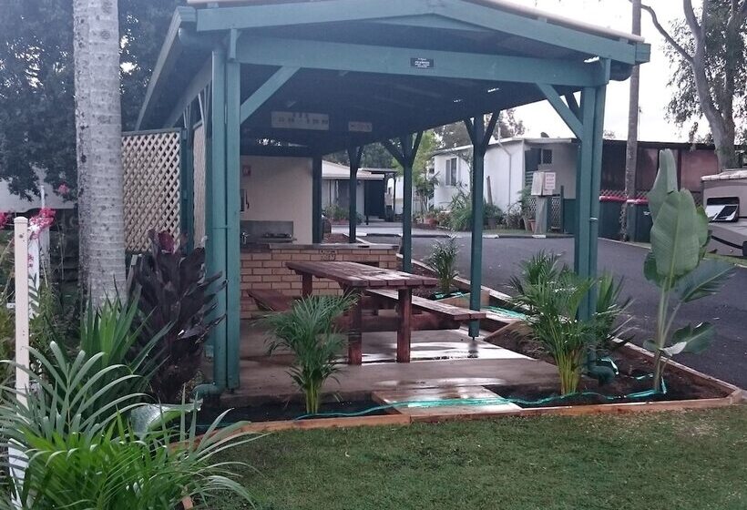 هتل River Retreat Home & Holiday Park