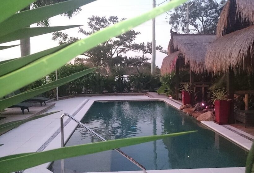 هتل River Retreat Home & Holiday Park