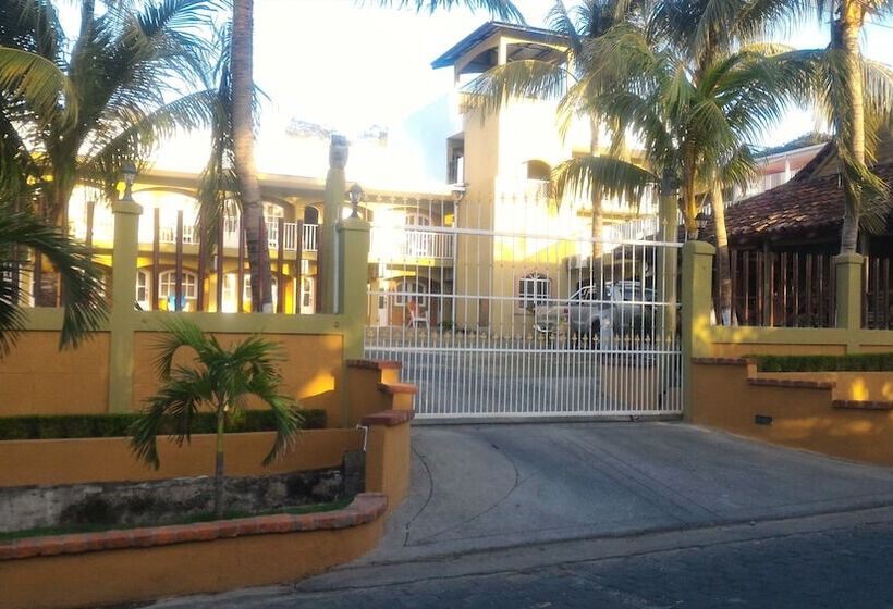 ホテル Royal Chateau