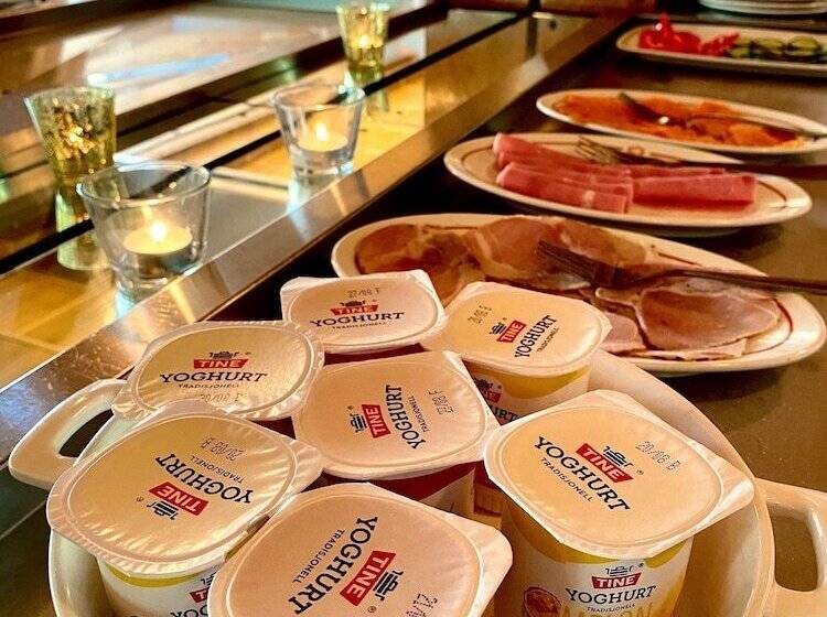 호텔 Rundhaug Gjestegard