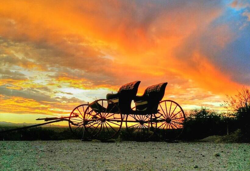 בית מלון כפרי Stagecoach Trails Guest Ranch