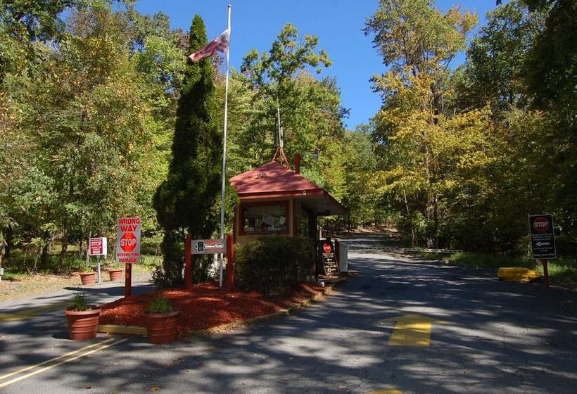 ホテル Scotrun Rv Resort   Campground