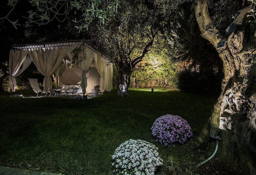 בית מלון כפרי Six Keys