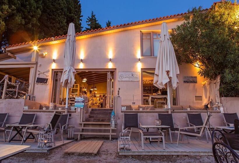 בית מלון כפרי Six Keys