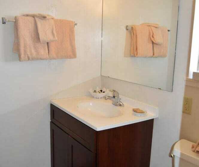 בית מלון כפרי Stony Creek Lodge