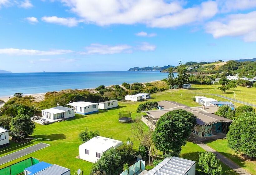 מוטל Camp Waipu Cove