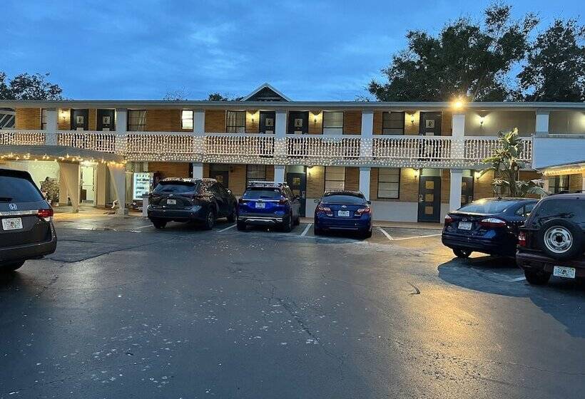 מוטל Castillo Inn