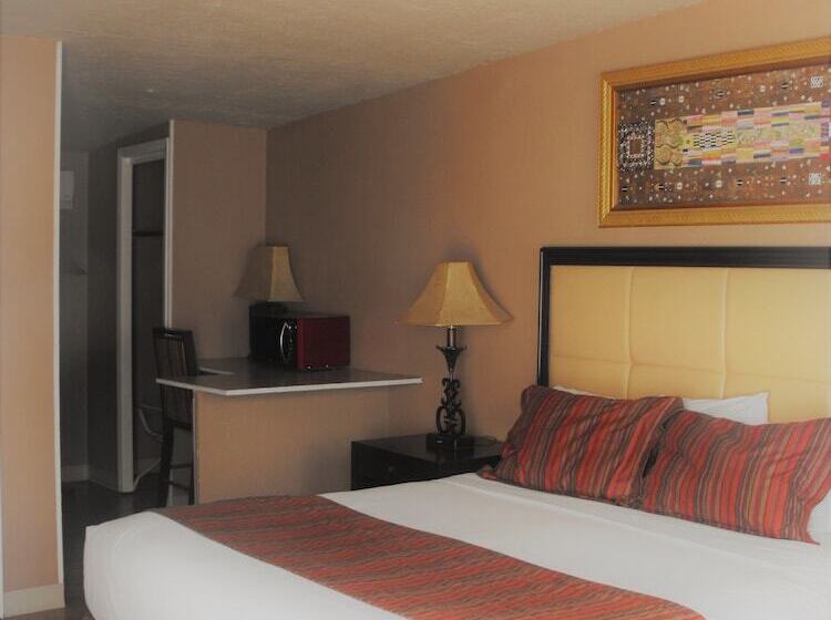 فندق على الطريق Eagle Crater Lake Inn