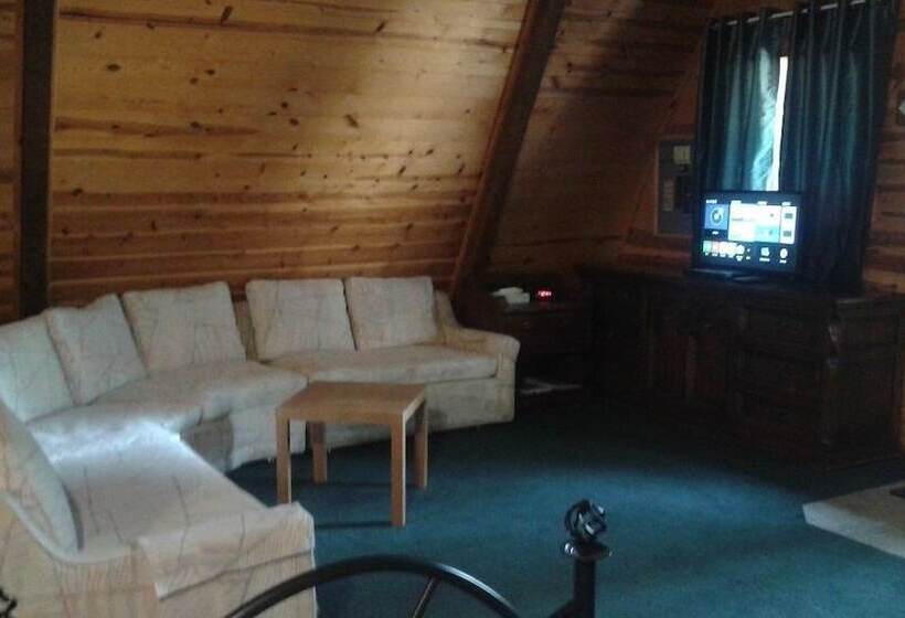 فندق على الطريق Eagle Crater Lake Inn