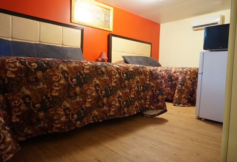 فندق على الطريق Eagle Crater Lake Inn