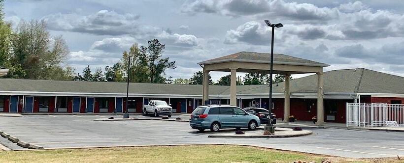 فندق على الطريق Lake Seminole Inn