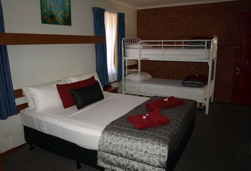 فندق على الطريق Old Coach Motor Inn Echuca