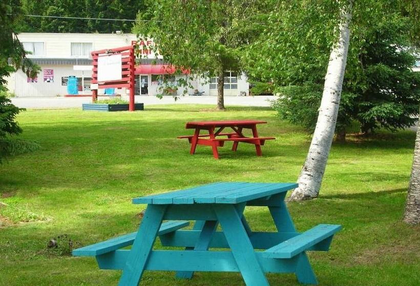 모텔 Overlook Inn & Cabins