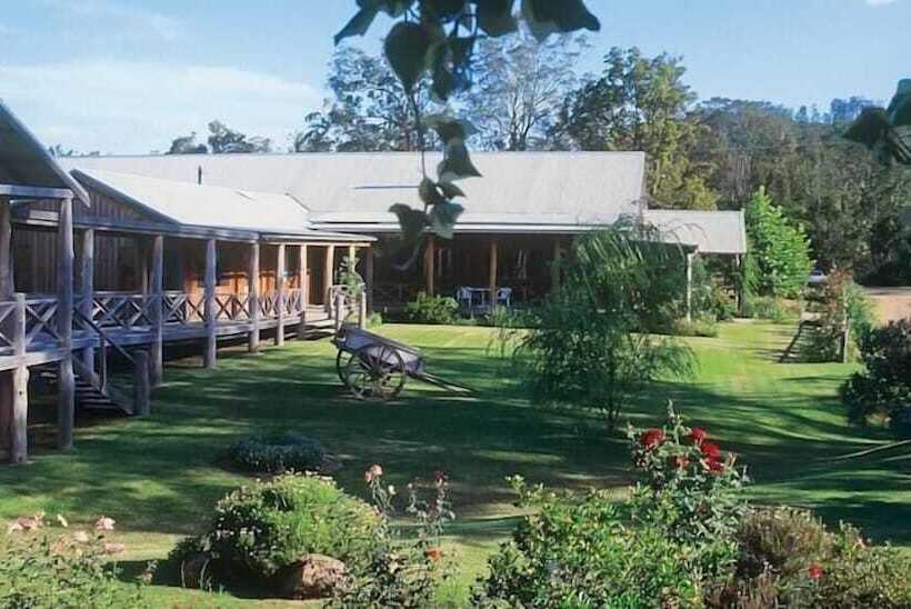 מוטל Riverwood Downs Mountain Valley Resort