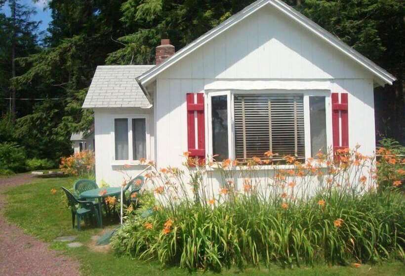 汽车旅馆  The Cabins At Autumn Mountain Winery