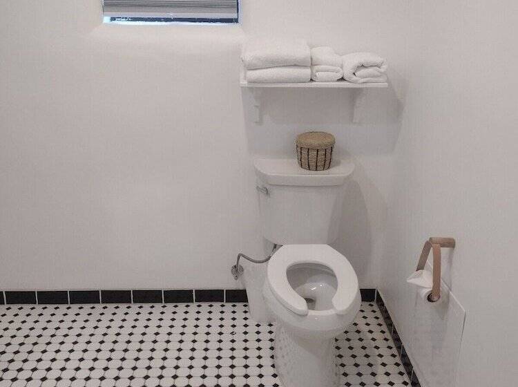 汽车旅馆  The Mystic Santa Fe