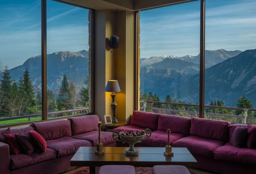 Orizontes Tzoumerkon Hotel Resort