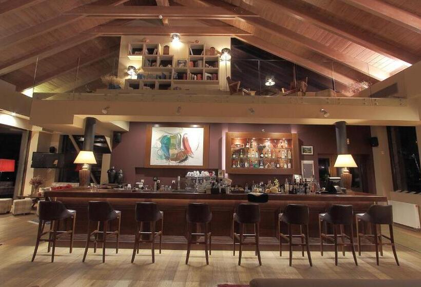 Orizontes Tzoumerkon Hotel Resort