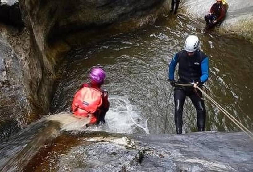 פנסיון Aleka S House