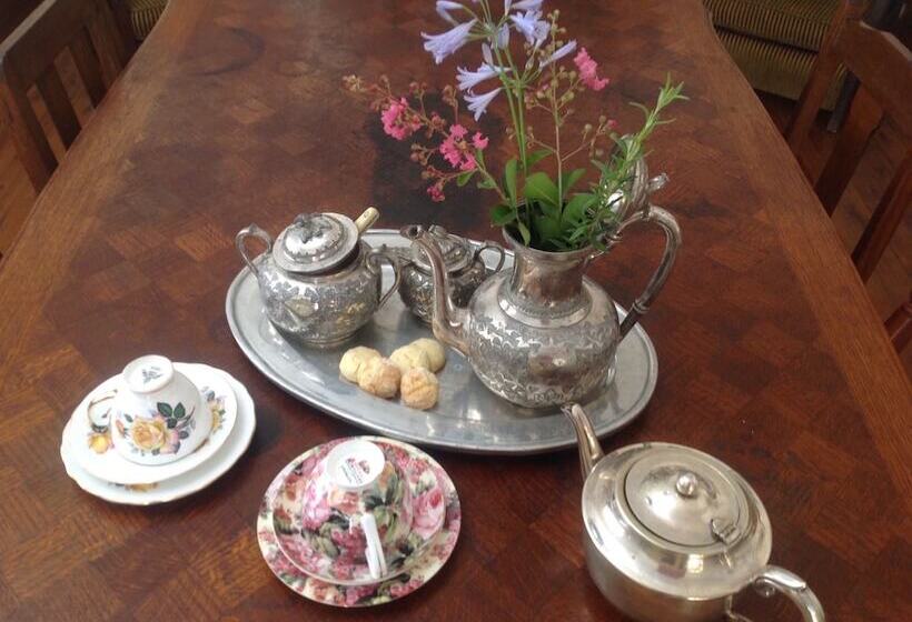 פנסיון Corynnia Station