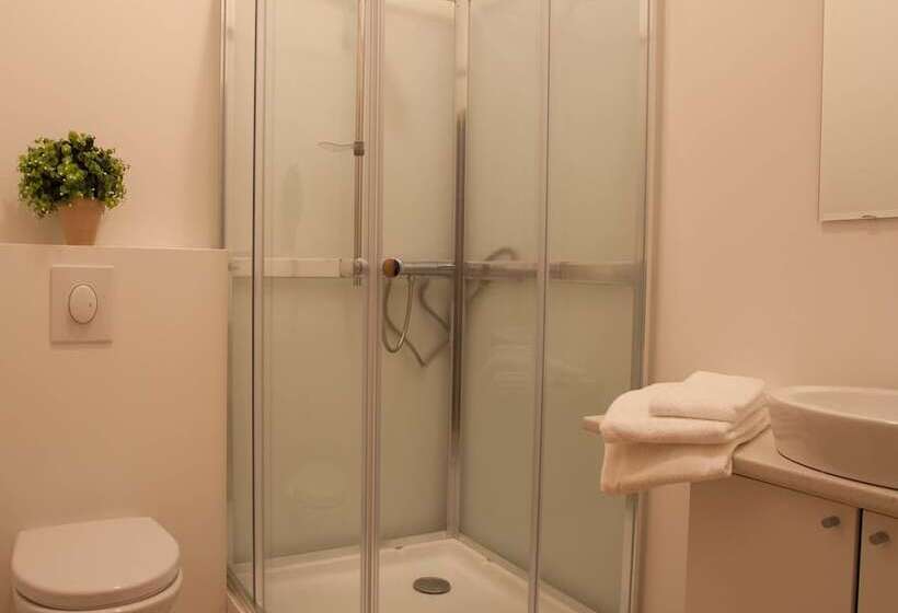 پانسیون Draflastadir Guesthouse