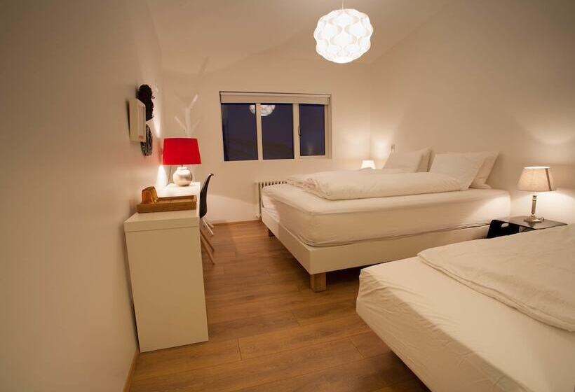 پانسیون Draflastadir Guesthouse