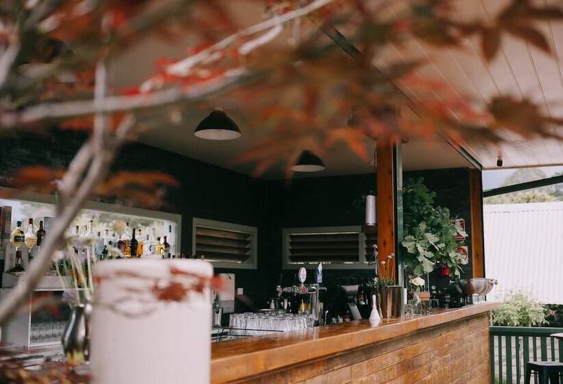 膳宿费 Flowerdale Estate