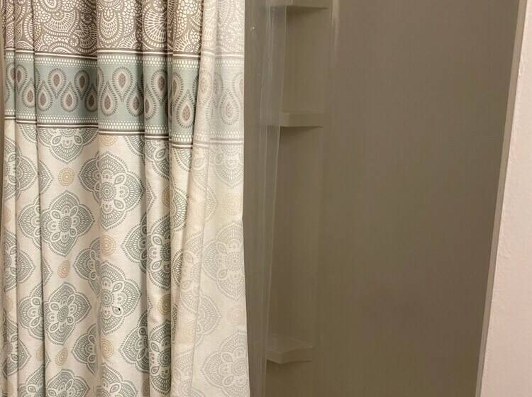 膳宿费 The Lakeview Inn & Cottages