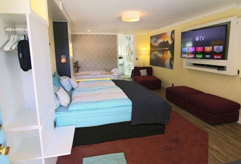 膳宿费 Big Bear Spa Suites