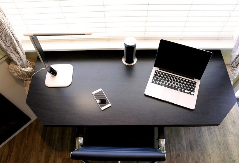 膳宿费 Big Bear Spa Suites