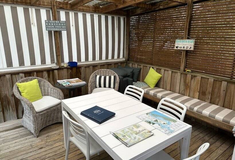 Пансион Mangawhai Chalets