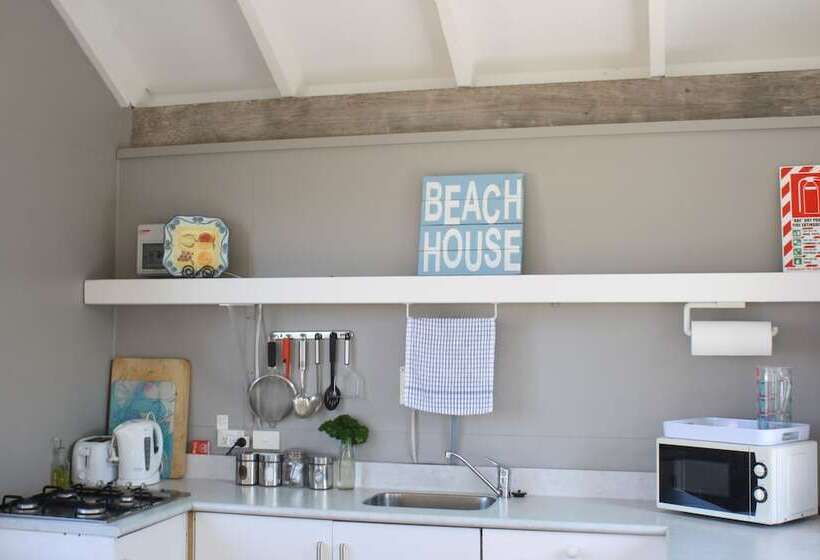 Пансион Mangawhai Chalets