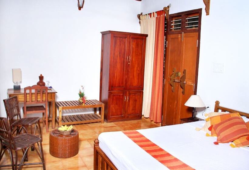 膳宿费 Mannaas Veedu Retreat & Spa